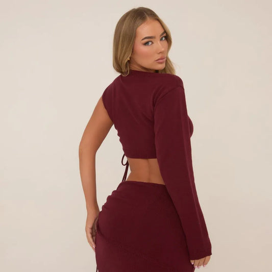 One Sleeve Ruched Side Crop Top In Burgundy Knit