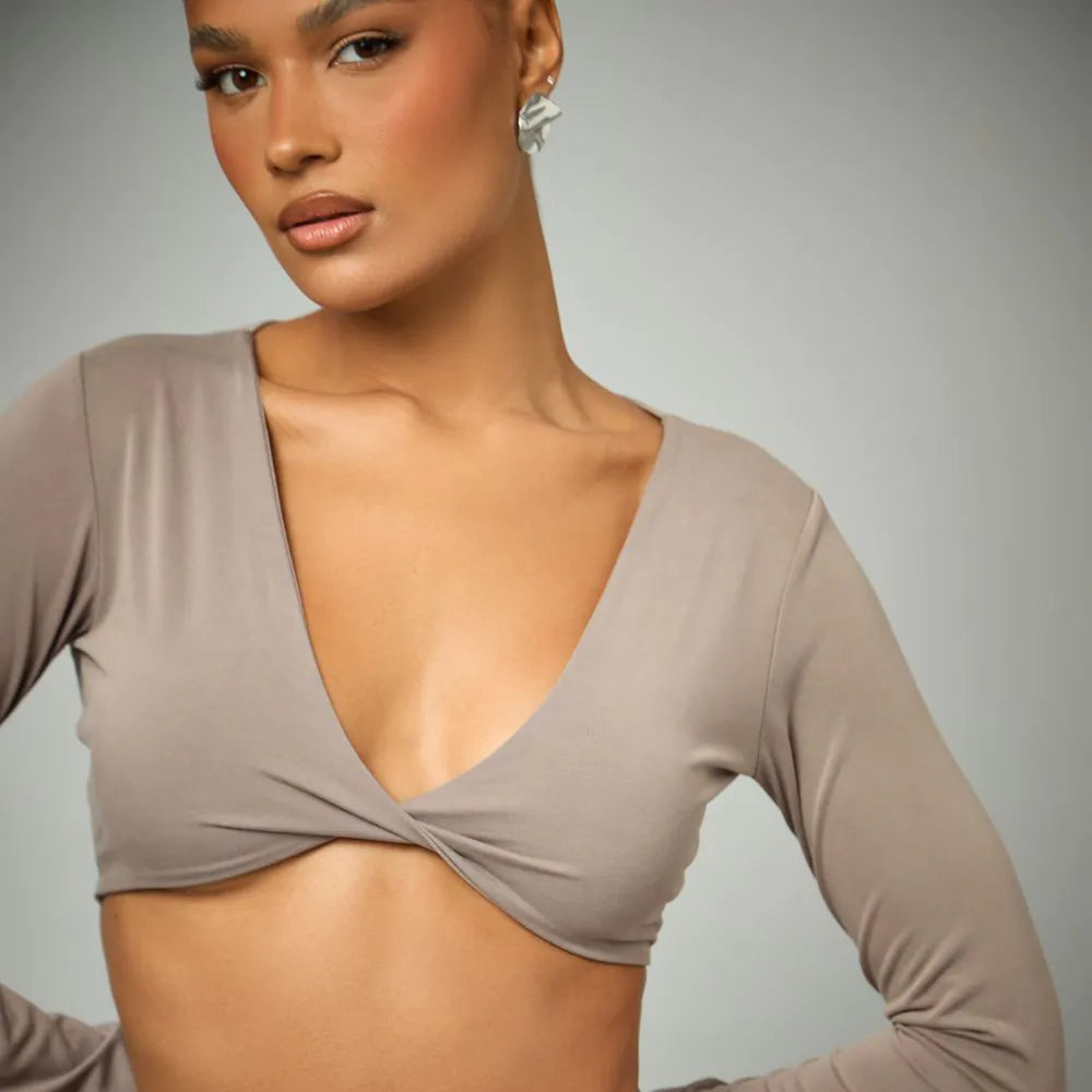 Soft Basic Long Sleeve Plunge Neck Crop Top In Grey