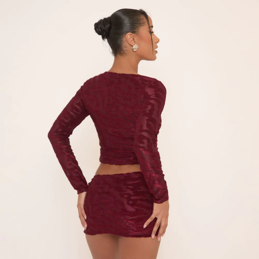 Mid Rise Mini Bodycon Skirt In Burgundy Texture