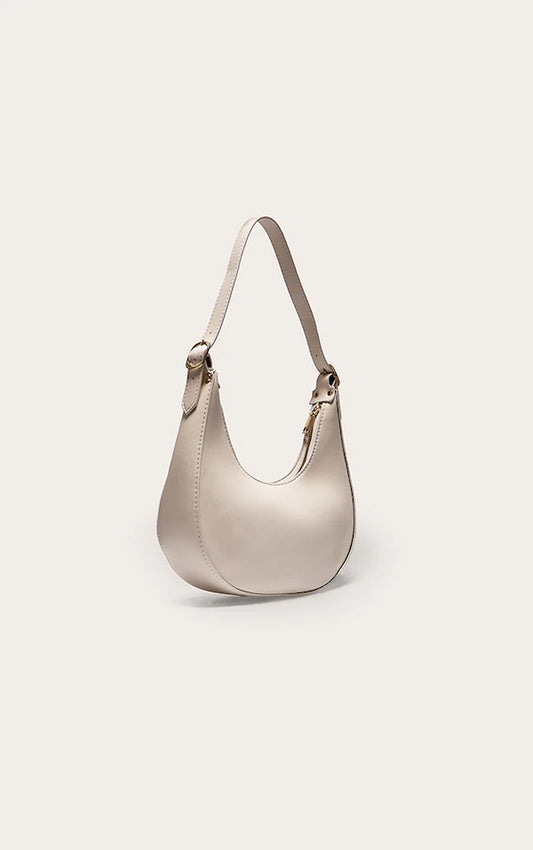 CREAM CURVED PU SHOULDER BAG