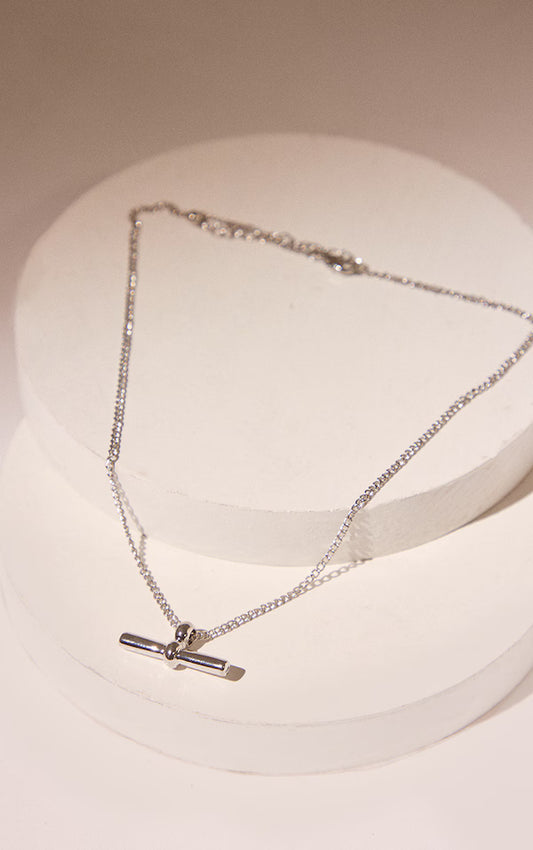 Silver Simple Thick T Bar Necklace