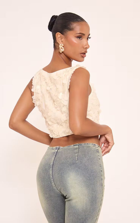 Ego - Halterneck Sequin Detail Pointed Hem Top In Cream