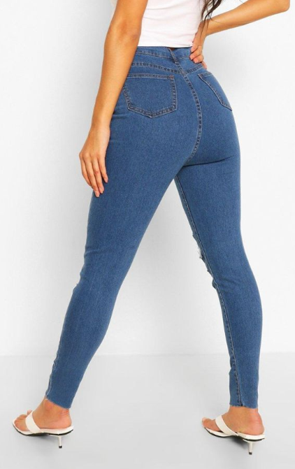 Boohoo - High Rise Super Distressed Skinny Jean - mid blue