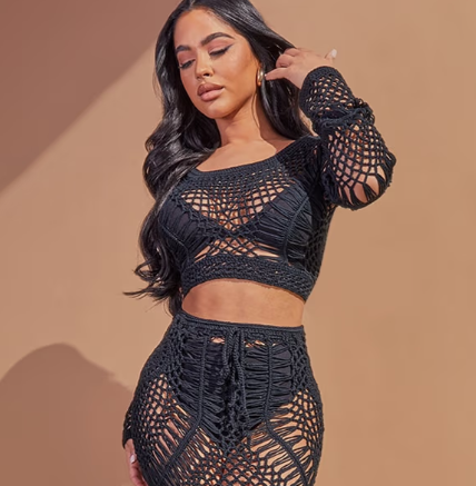 Plt - Petite Black Crochet Long Sleeve Crop Top