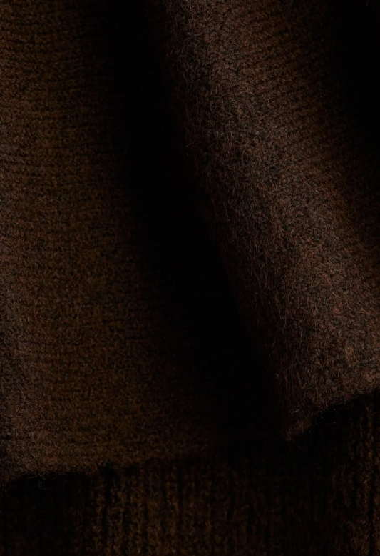 H&M-FLOUNCED OFF-THE-SHOULDER JUMPER