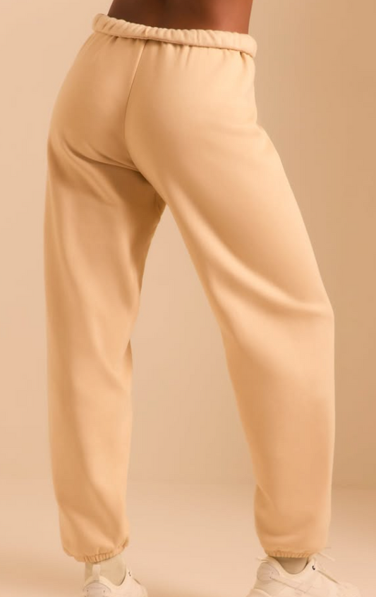 Relaxed Fit Joggers in Sand Bo&Tee