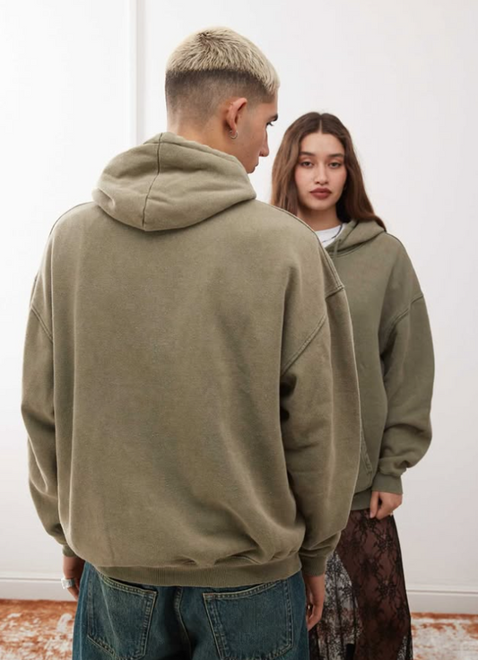 Asos - Reclaimed Vintage unisex oversized hoodie in green overdye