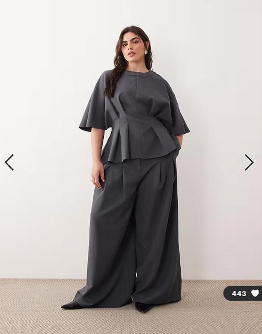 ARRANGE Curve pleated waist short sleeve top in charcoal