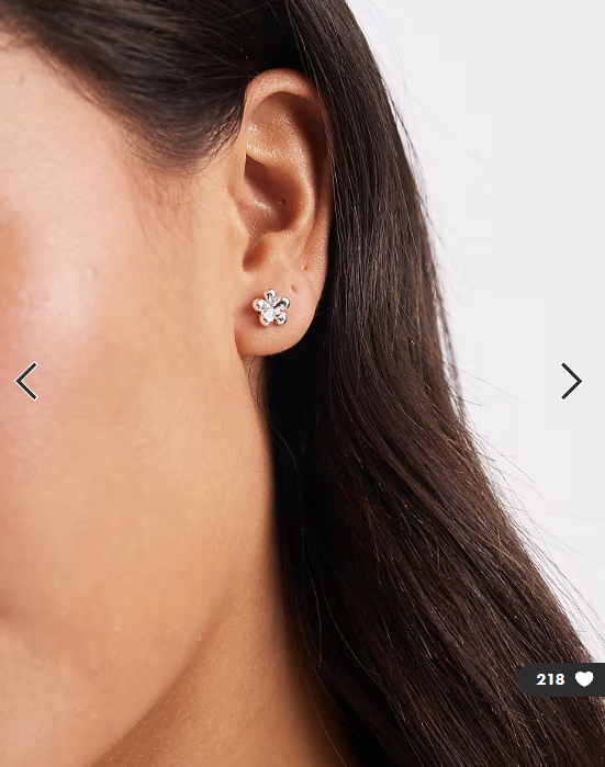 Pieces 18k plated flower studs in silver tone