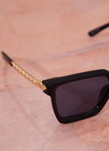 Black Metal Arm Detail Sqaured Sunglasses