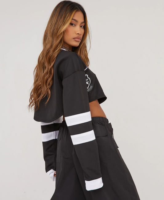 Long Sleeve Contrast Detail Curved Hem Football Top In Black