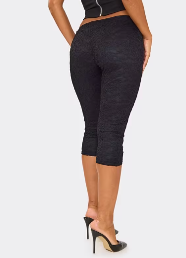 Ego - Low Rise Capri Leggings In Black Lace