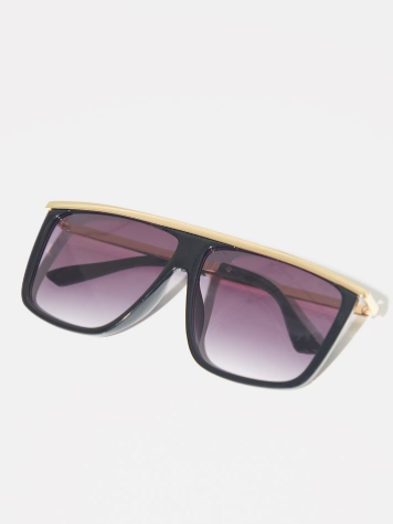 Black Frame Gold Bar Oversized Squareframe Sunglasses