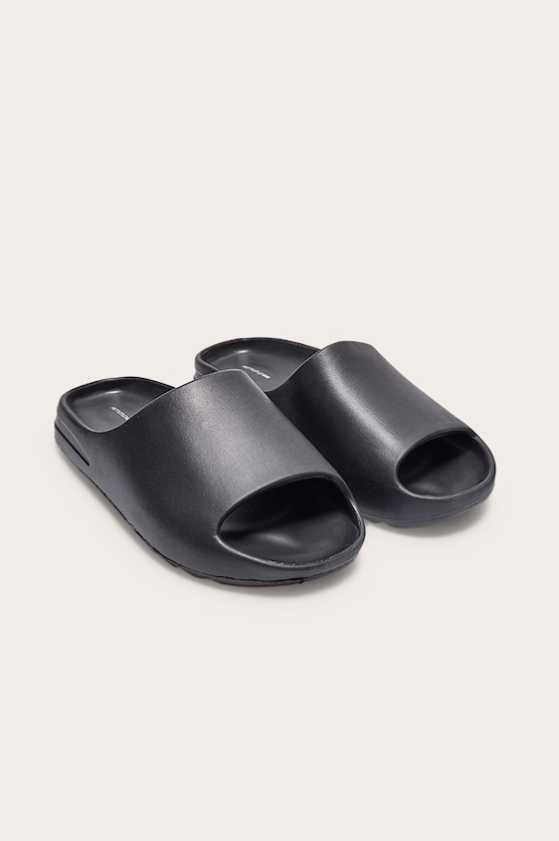 Black Rubber Ribbed Sole Slides