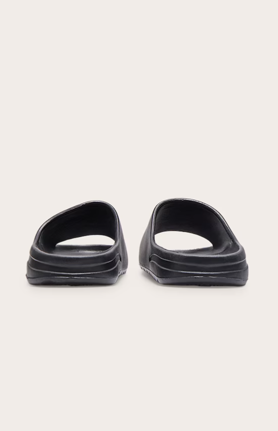 Black Rubber Ribbed Sole Slides