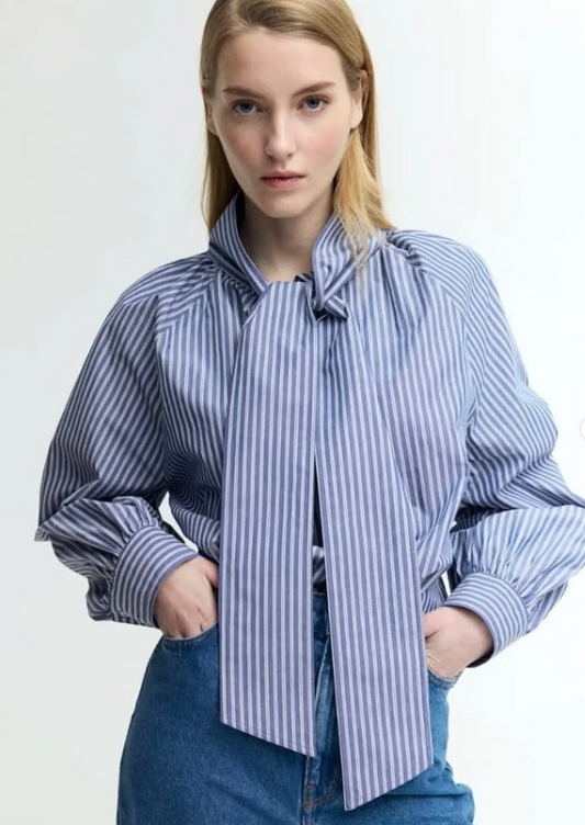 H&M POPLIN BLOUSE WITH A-SHIRT COLLAR
