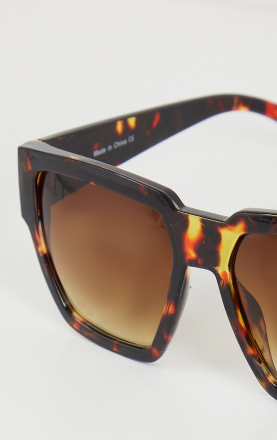 Tortoiseshell Oversized Square Sunglasses