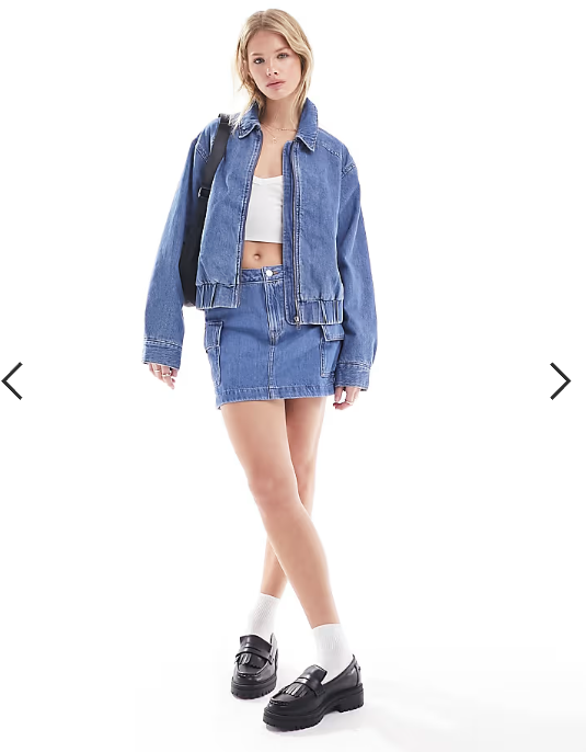 Levi's mini cargo denim skirt in mid blue