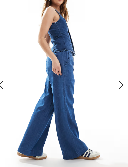 New Look denim pull on wide leg trousers in mid blue