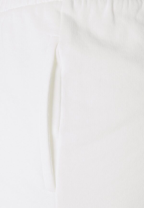 Nora Petite Shorts Offwhite