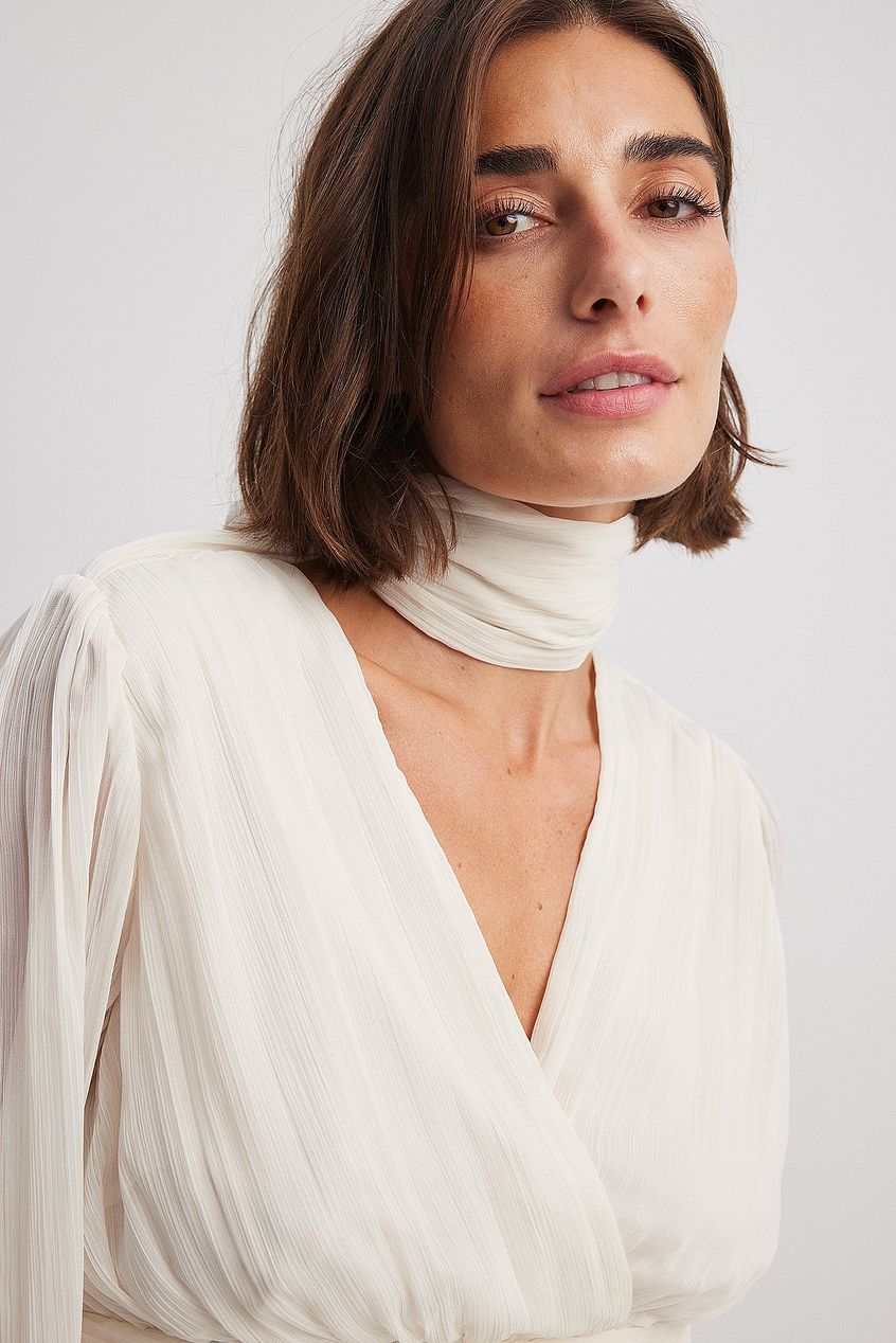 Balloon Sleeve Pleated Detail Blouse