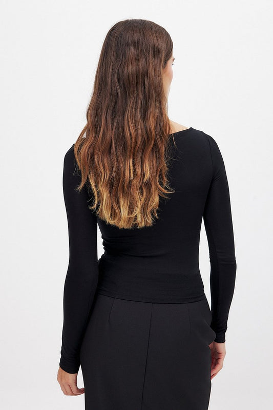 Boat Neck Long Sleeve Top