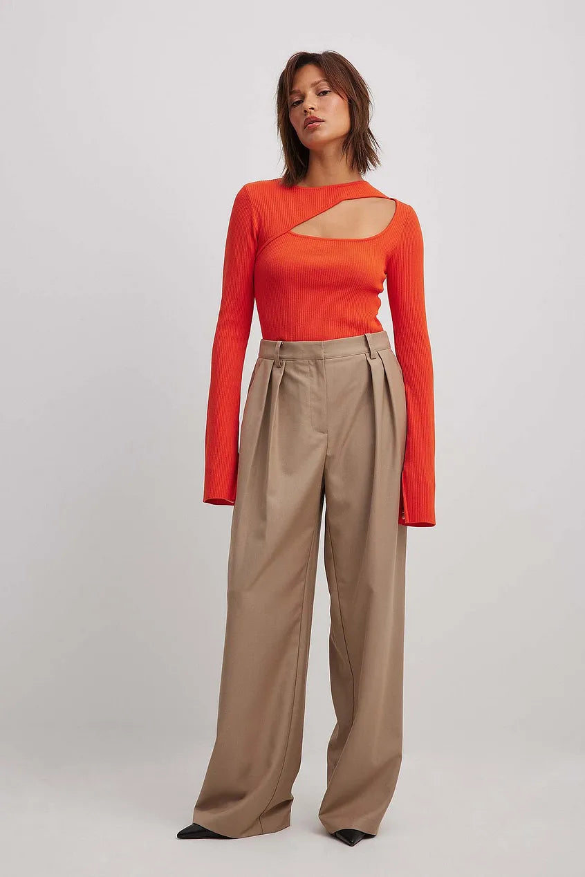 Cut Out Detail Fine Knitted Top