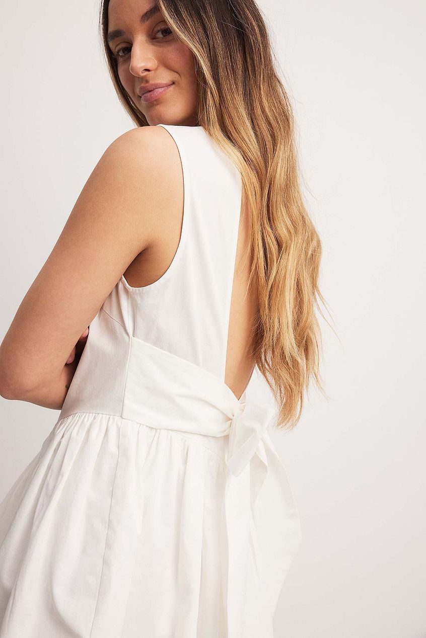 Deep Back Bow Detail Mini Dress