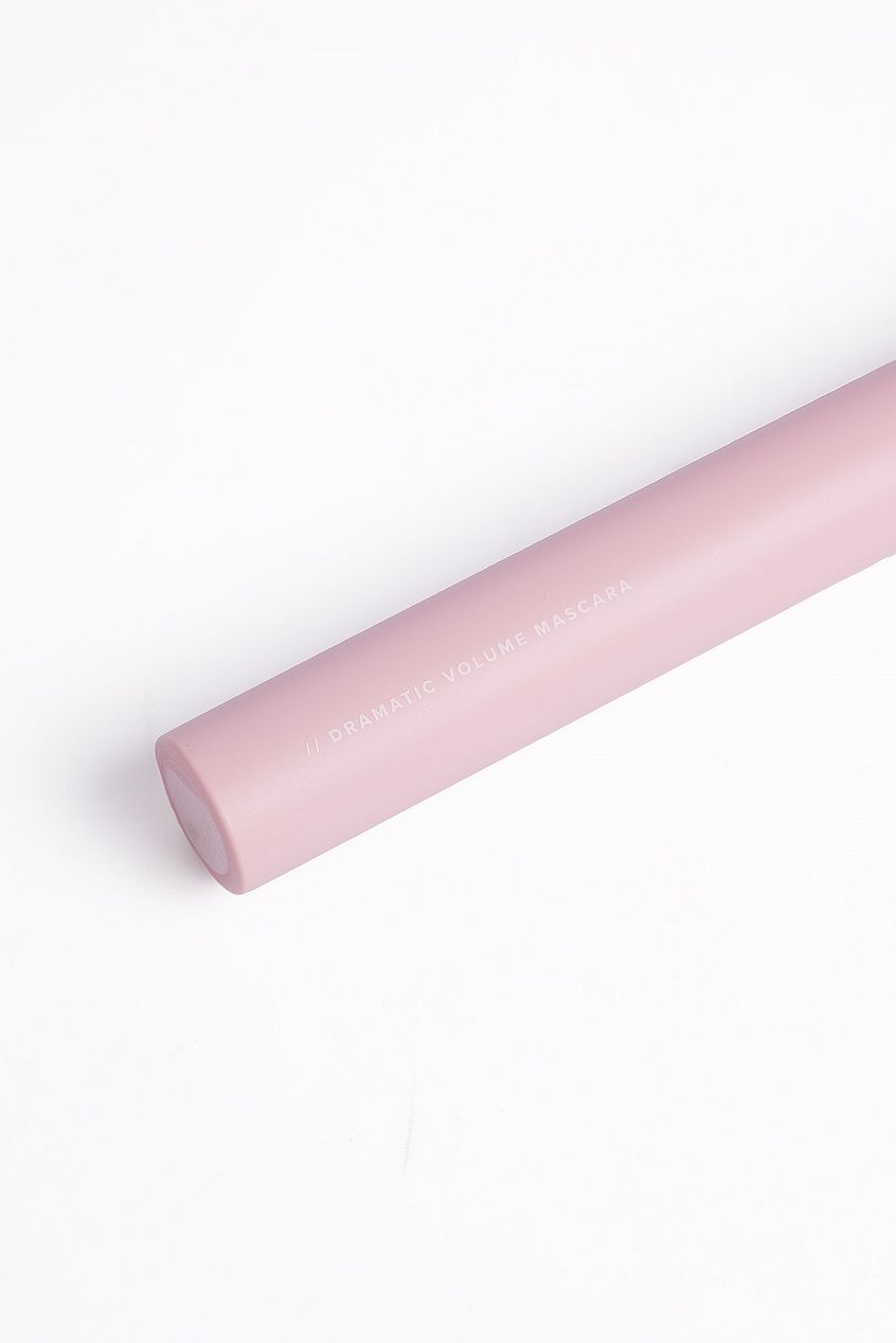 Dramatic Volume Mascara