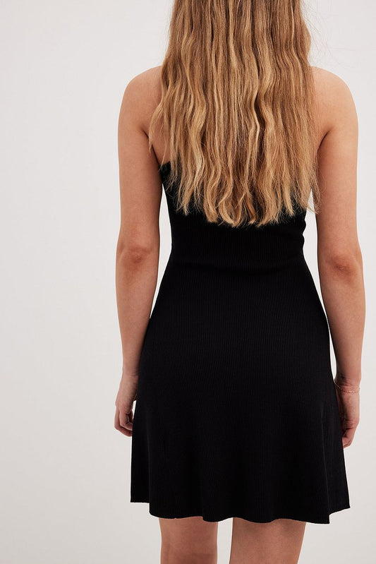 Fine Knitted Golden Buckle Dress