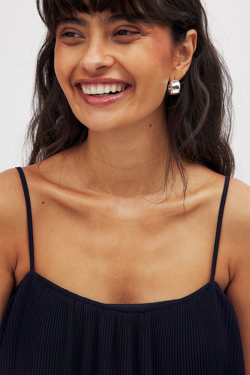 Flounce Hem Top