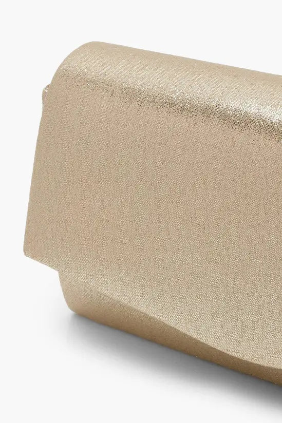 boohoo Structured Metallic Clutch Bag & Chain