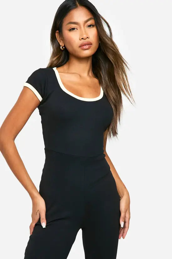 Boohoo - Premium Rib Contrast Scoop Neck Jumpsuit