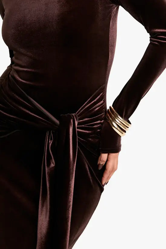 boohoo VELVET TIE WAIST MAXI DRESS