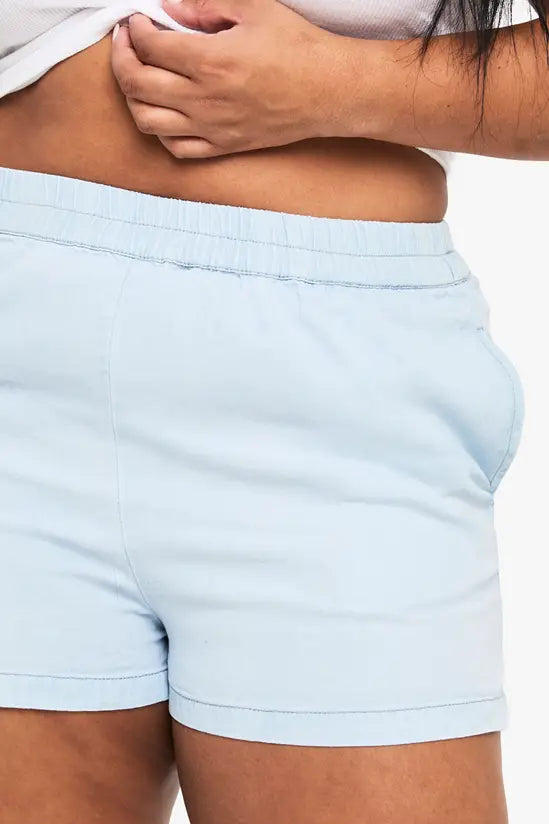 Booohoo - Plus Chambray Elasticated Waist Short