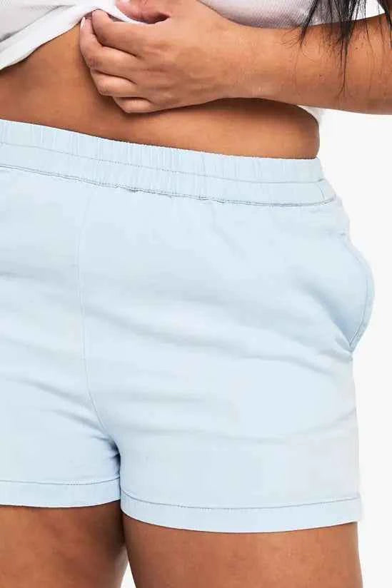 Booohoo - Plus Chambray Elasticated Waist Short
