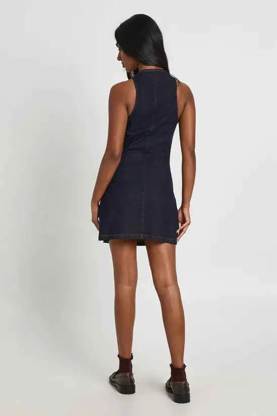 Boohoo - Sleeveless Cinched Waist Denim Mini Dress