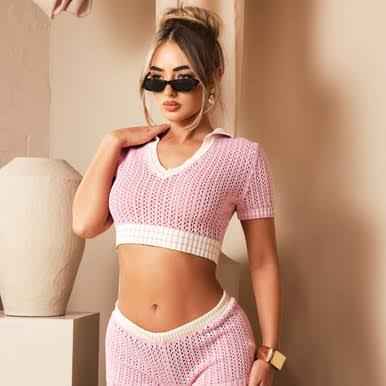Ego - Short Sleeve Plunge Neck Collared Cropped Polo Shirt In Pink Crochet Knit
