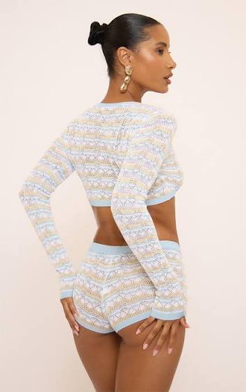 Ego - Long Sleeve Super Crop Top In Muti Wave Print Knit