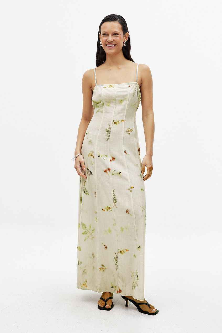 na kd maxi dress Satin Flowy Multicolor Please note that this item may stretch and become slightly larger over time with wear. Na-kd Linen Blend Seam Detail