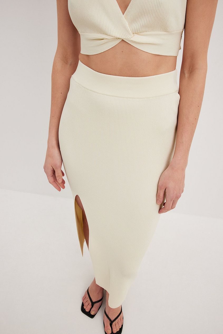 Fine Knitted High Slit Skirt