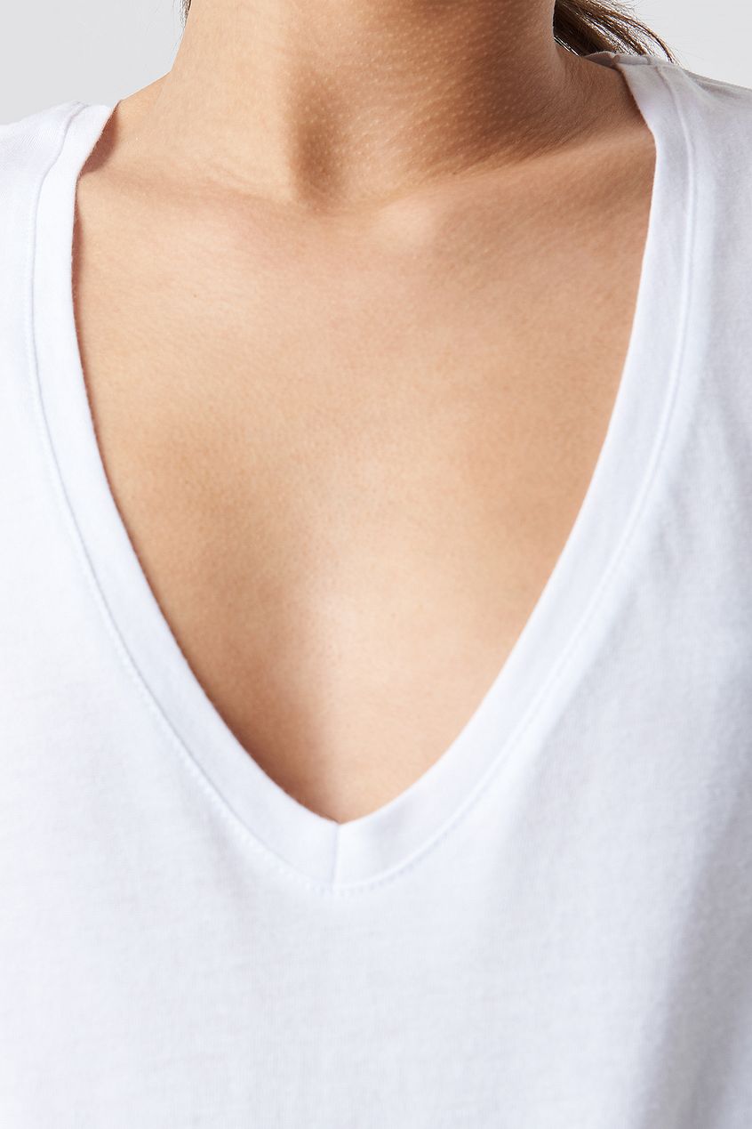 V-neck Long Sleeve Top