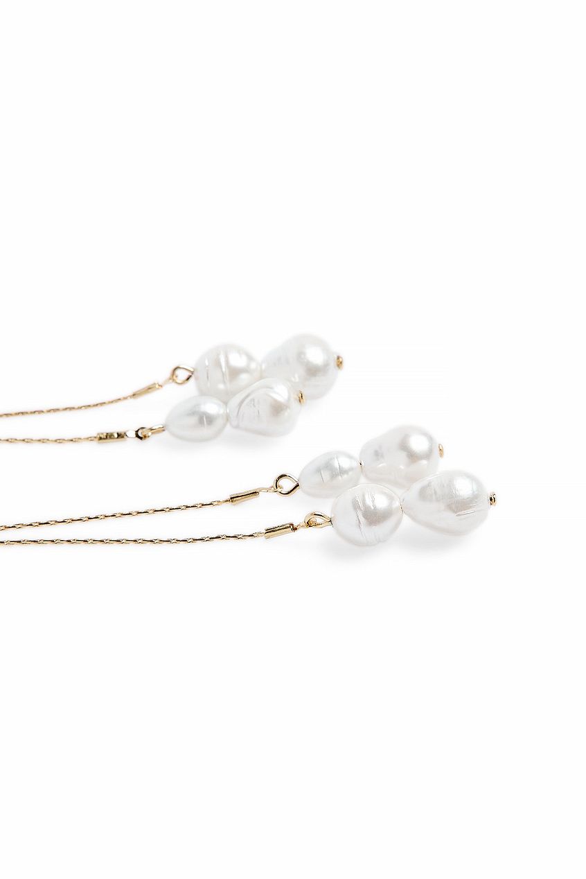 Pearl Dangle Earrings