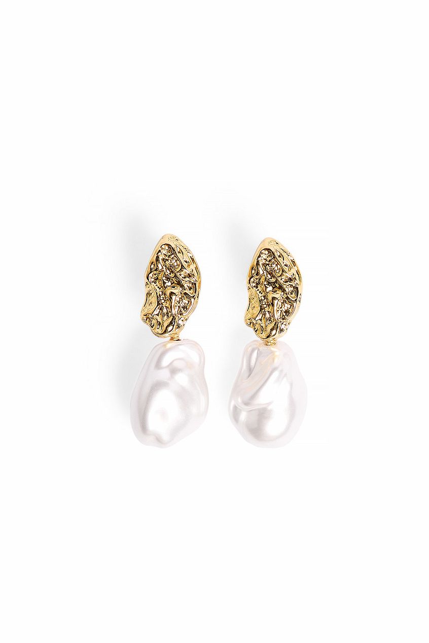 Gold Plated Pearl Earrings