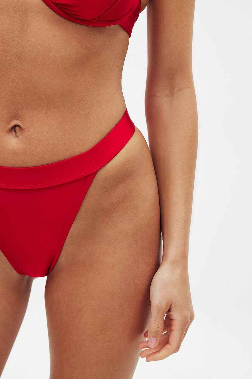 Na-kd Shiny High Leg Bikini Panty