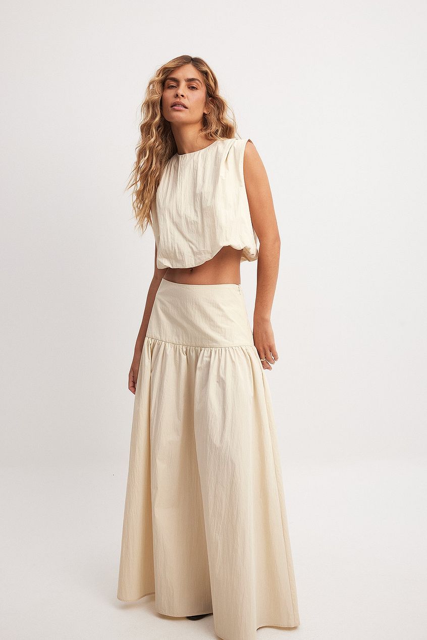Sleeveless Balloon Hem Top