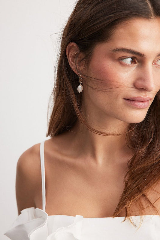 Small Ring Pearl Earrings