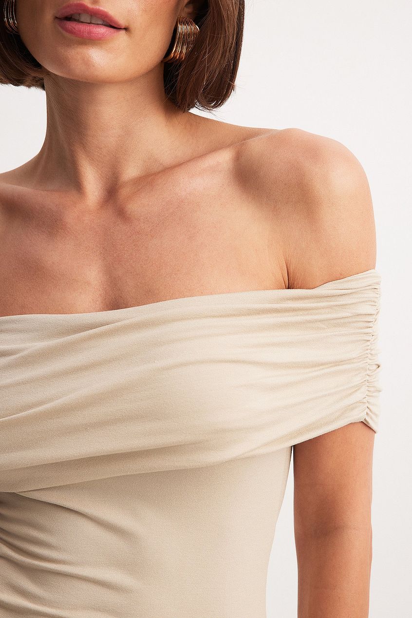 Soft Line Off Shoulder Maxi Dress