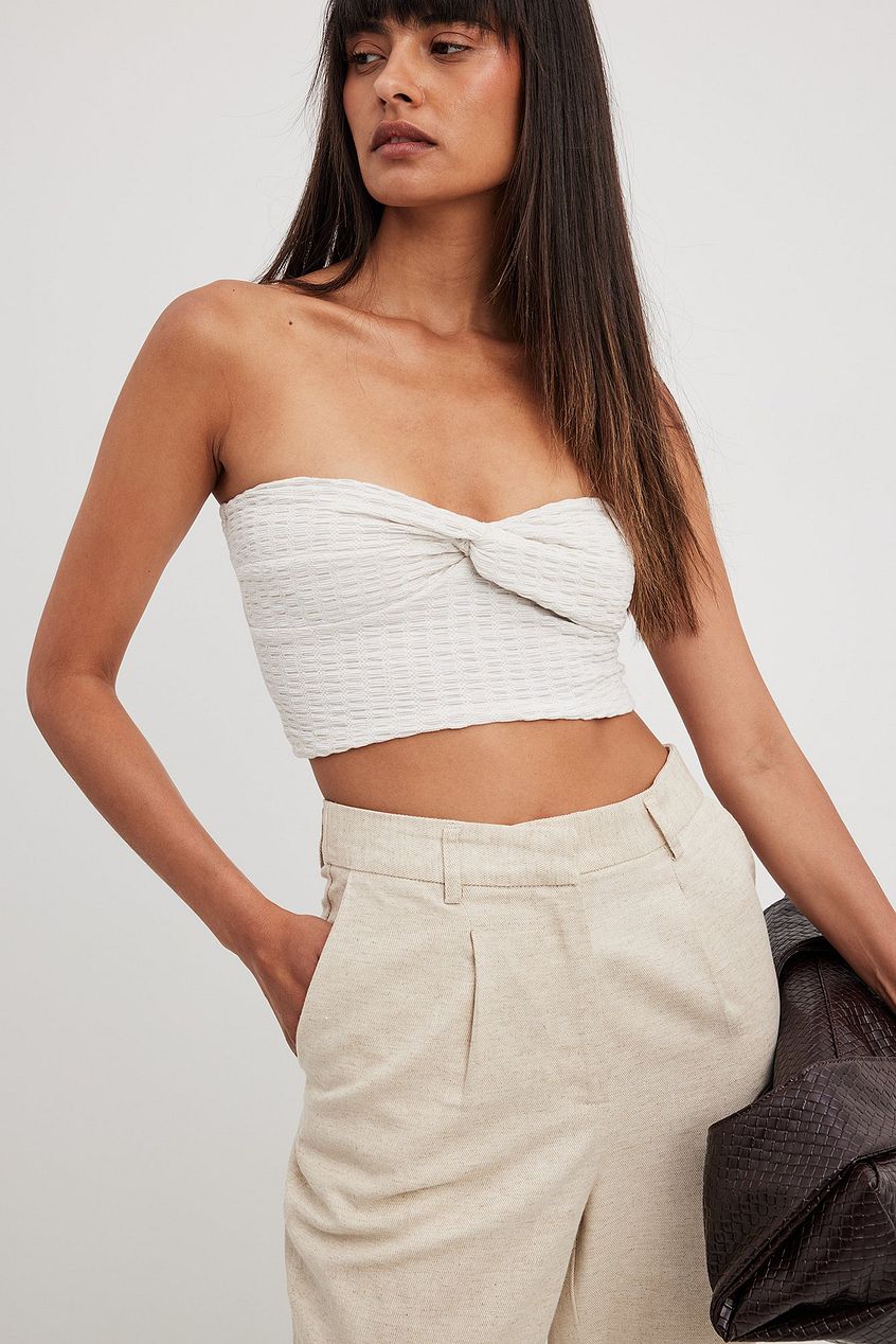 Twist Structure Tube Top