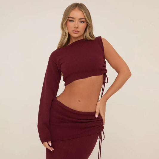 One Sleeve Ruched Side Crop Top In Burgundy Knit